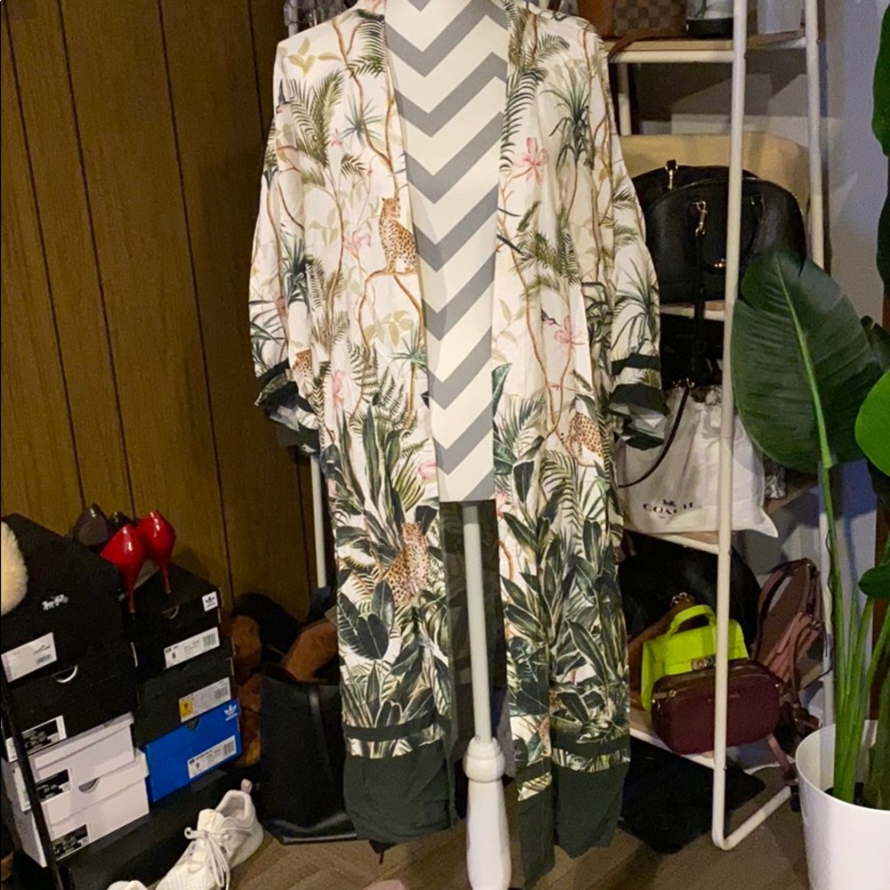 Long cardigan style jacket